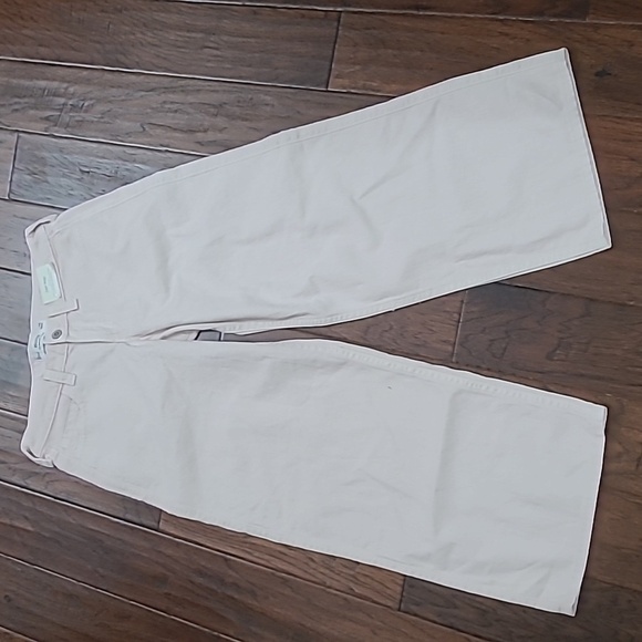 NWT Hollister Light Pink Low Rise Super Baggy Wide Leg Jeans size 6R / 28 Waist - Picture 2 of 12